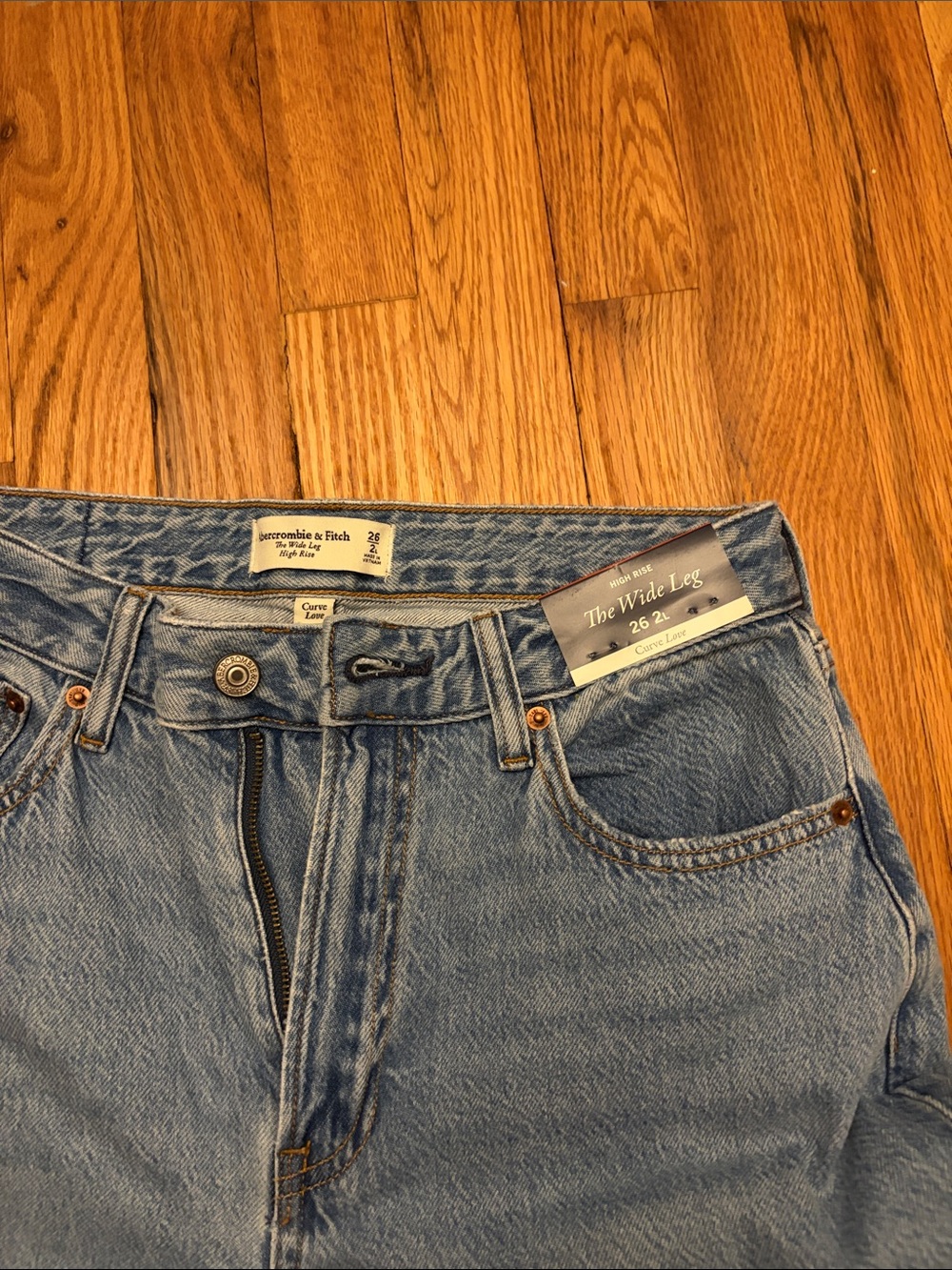 Abercrombie & Fitch Light Blue Wide Leg womens Jeans
